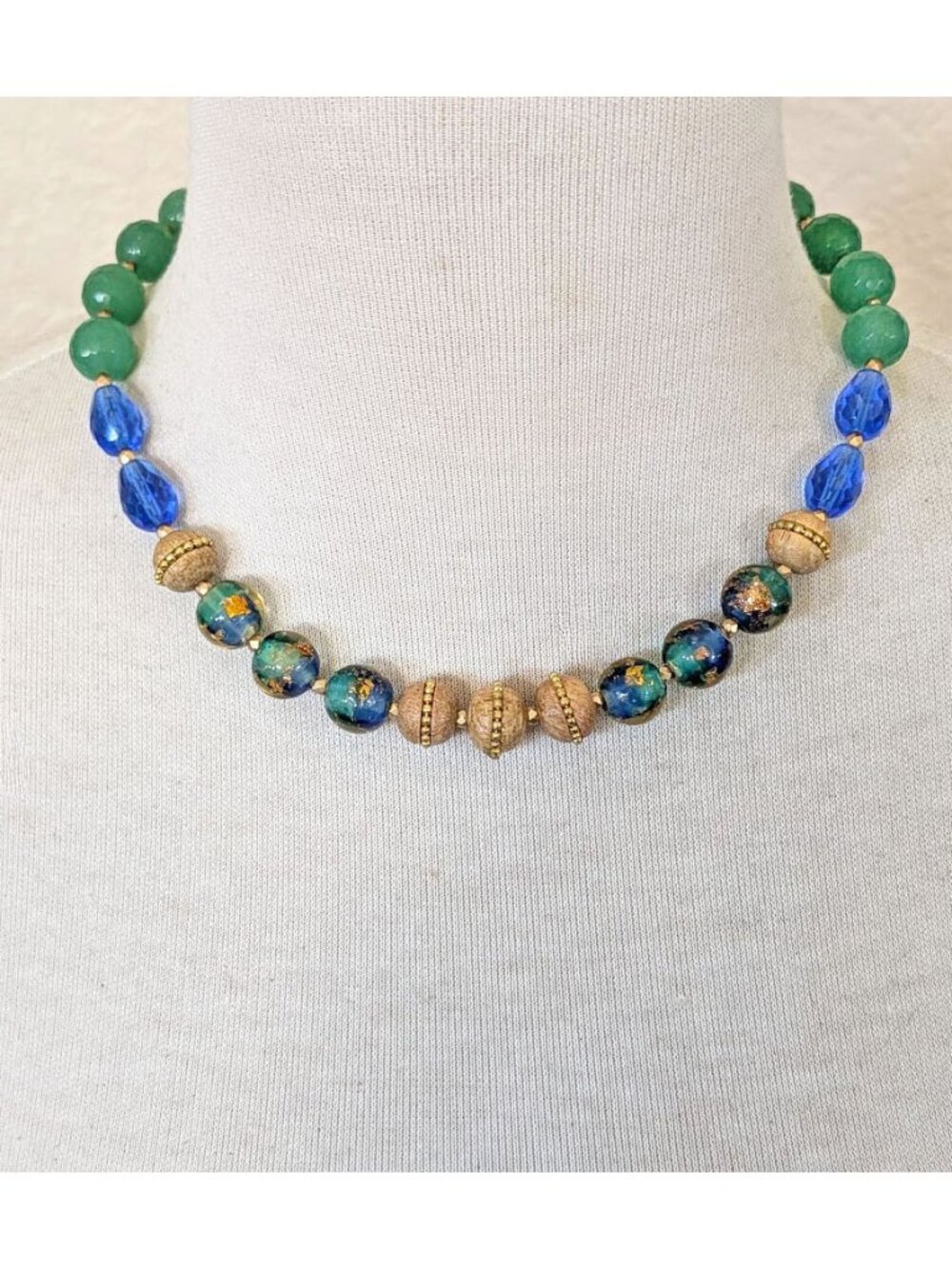 Kelly Green Aventurine & Royal Blue Lampwork Glass Beaded Strand Necklace